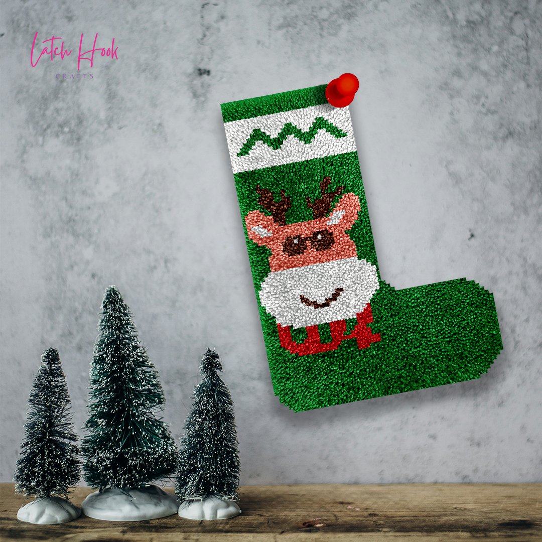 Cute Reindeer - Latch Hook Stockings Kit - Latch Hook Crafts