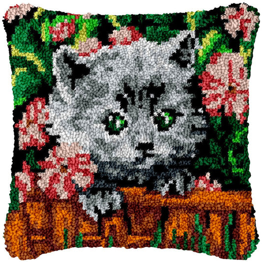 Garden Kitten - Latch Hook Pillowcase Kit - Latch Hook Crafts